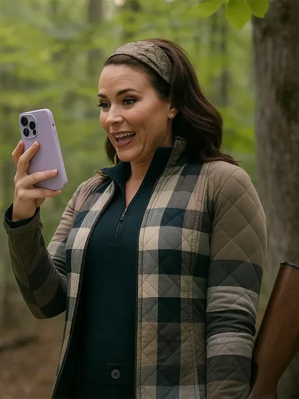 Katie Lowes The Hunting Wives S01 Quilted Jacket