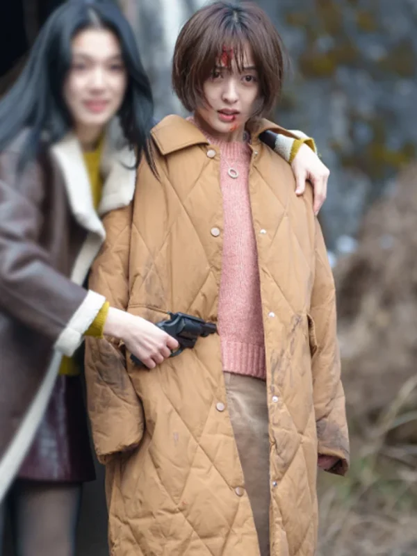 Kim Bo-ra Queen Mantis S01 Quilted Coat