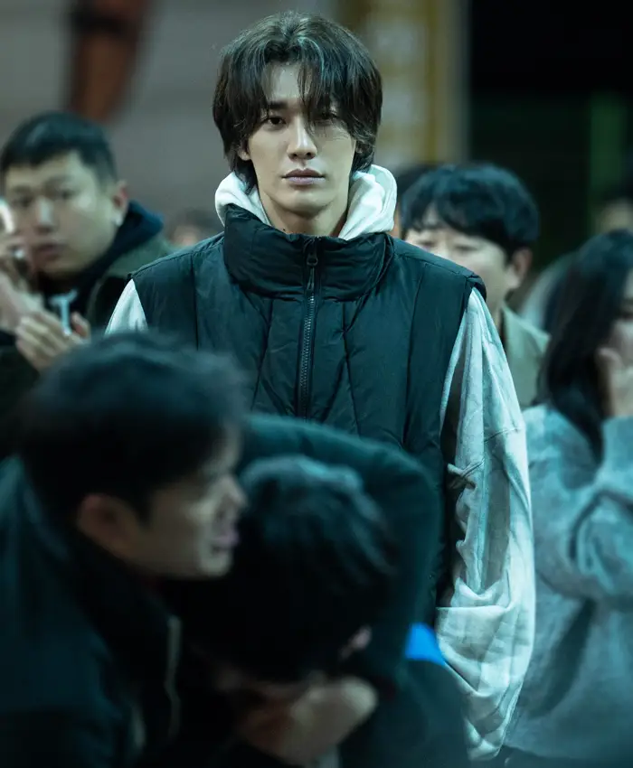 Kim Young-kwang Trigger S01 Black Vest Kim Young-kwang Trigger S01 Black Vest