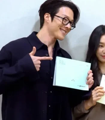 Kong Ji-hyeok Dynamite Kiss Event Black Jacket