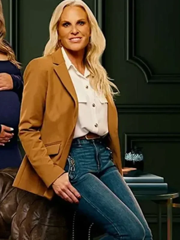 Kristi McBee The McBee Dynasty S02 Brown Blazer