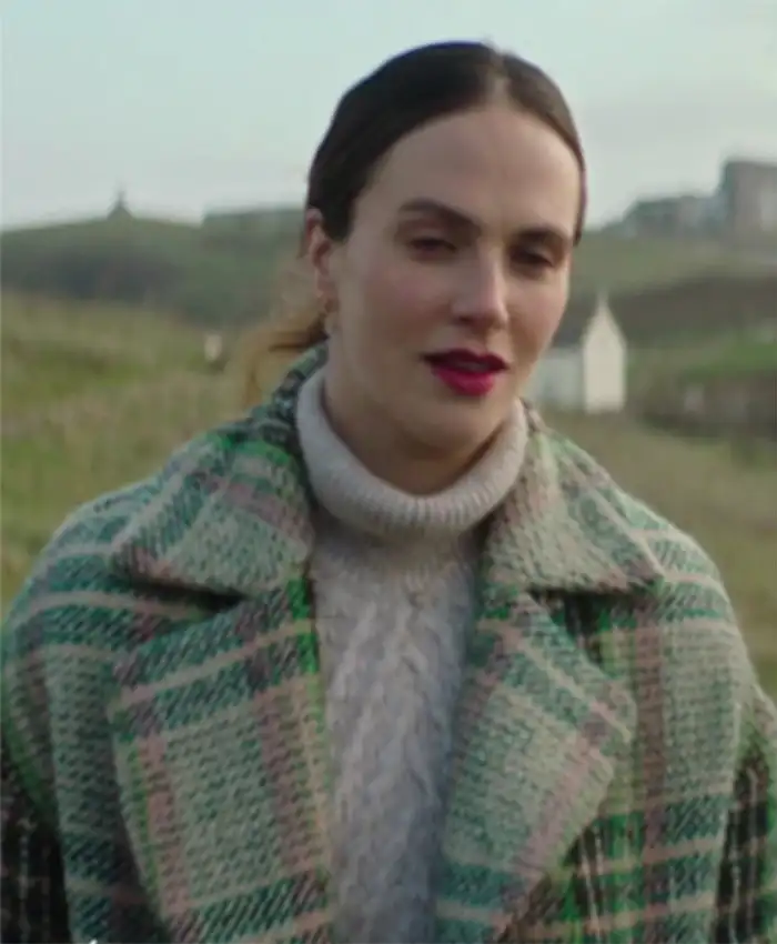 Lucy Lambert Playing Nice Green Plaid Coat Lucy Lambert Playing Nice Green Plaid Coat