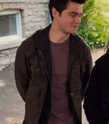 Marcus Baker Ginny & Georgia S03 Brown Denim Jacket