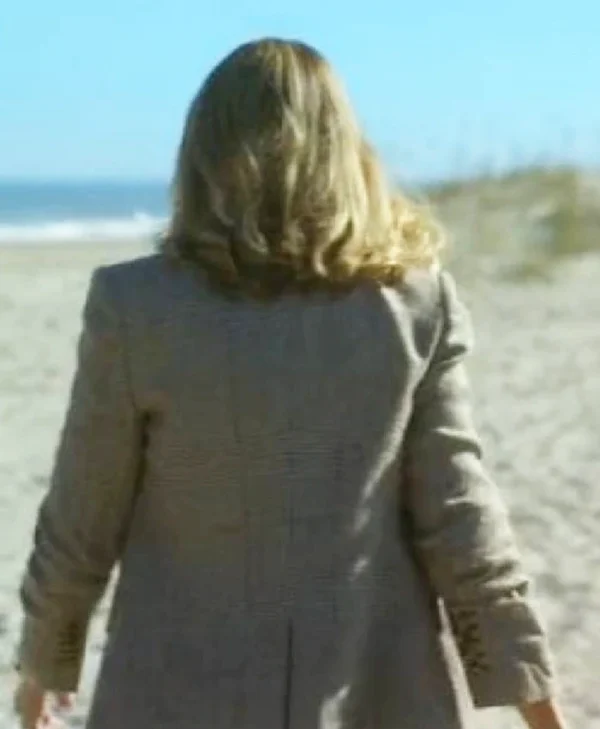 Maria Bello The Waterfront S01 Grey Blazer