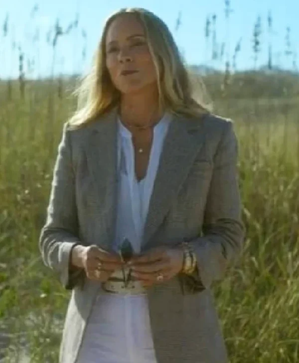 Maria Bello The Waterfront S01 Grey Blazer