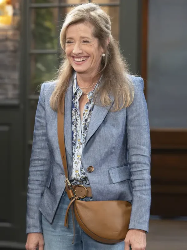 Nancy Travis Shifting Gears S02 Blue Blazer