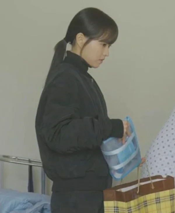 Park Bo-young Our Unwritten Seoul S01 Black Bomber Jacket