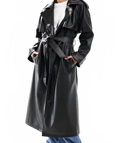 Racquel Palmer All the Queen’s Men S04 Leather Coat