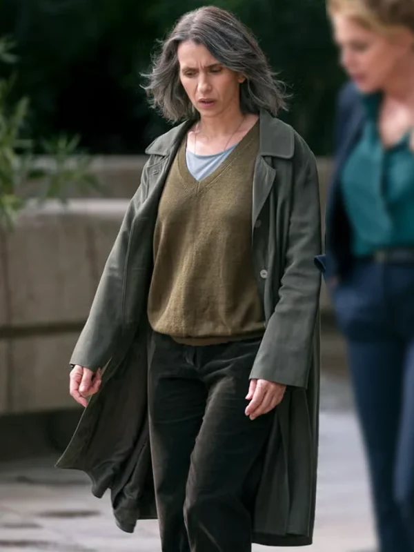 Sara Morozzi Sara: Woman in the Shadows S01 Green Coat