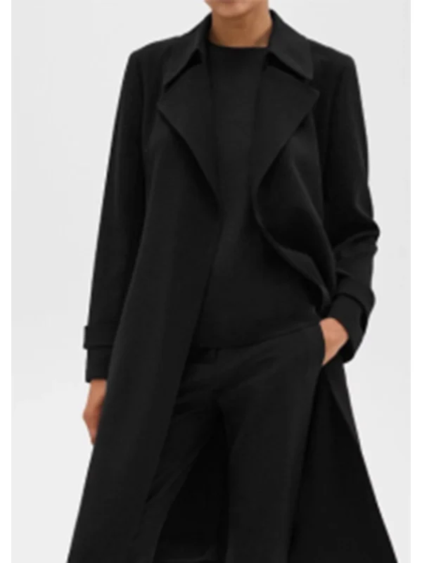 Selena High Potential Black Coat