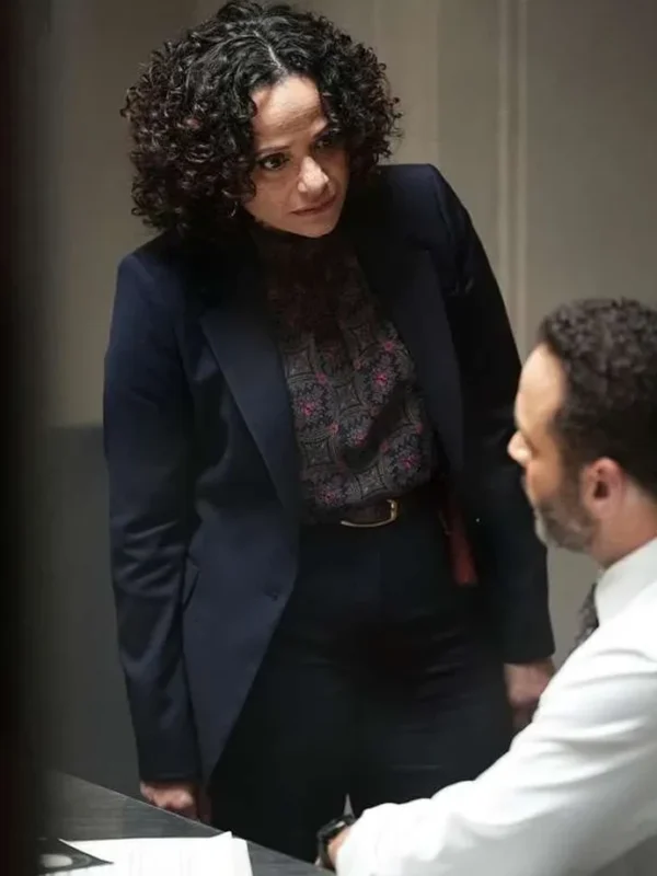 Selena High Potential S01 Blazer