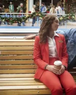 Tess The Holiday Shift S01 Red Suit