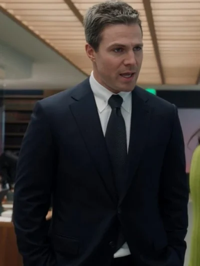 Stephen Amell Suits LA Black Suit