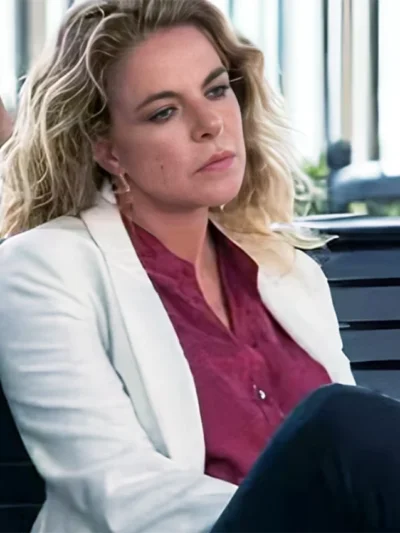 Teresa Sara: Woman in the Shadows S01 White Blazer