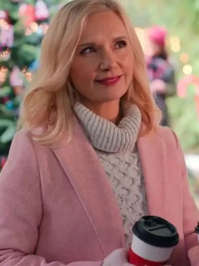 Teryl Rothery Virgin River S05 Pink Wool Coat