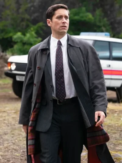 Thoren Ferguson Karen Pirie S02 Trench Coat