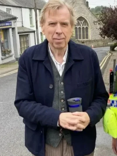 Timothy Spall Death Valley S01 Blue Jacket
