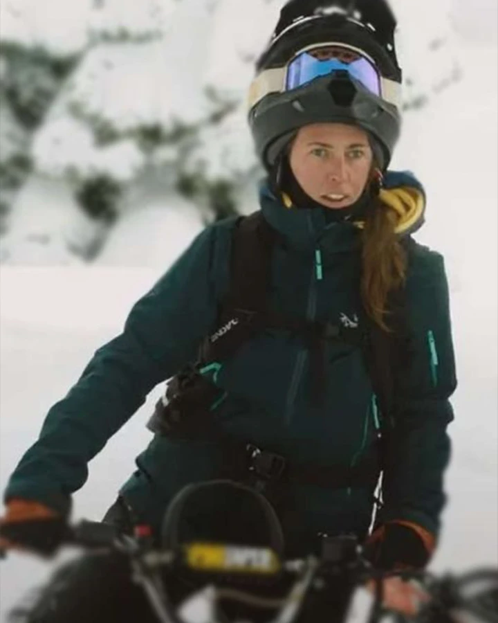 Weak Layers 2024 Katie Burrell Hooded Jacket Weak Layers 2024 Katie Burrell Hooded Jacket