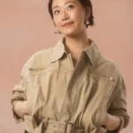 XO Kitty S03 Cathcart Beige Jacket